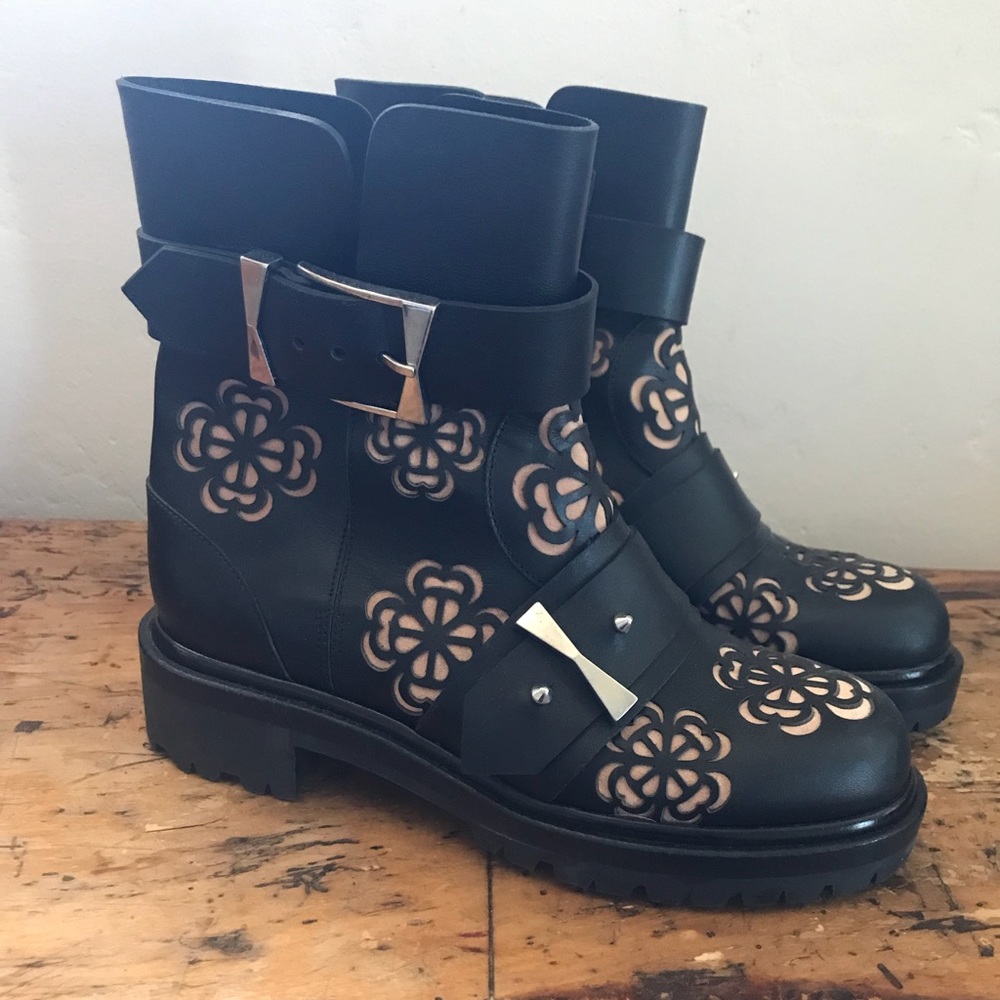 Alexander McQueen Cut Out Floral Moto Boots Sz 36